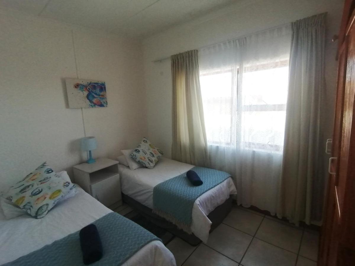 Bokkomblommetjie Lambertʼs Bay Kültér fotó